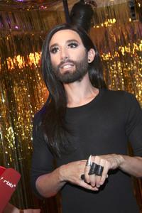 Enthüllung der Wachsfigur von Conchita Wurst in Berlin