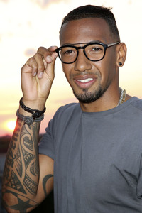 Jerome Boateng präsentiert seine Brillenkollektion in Berlin