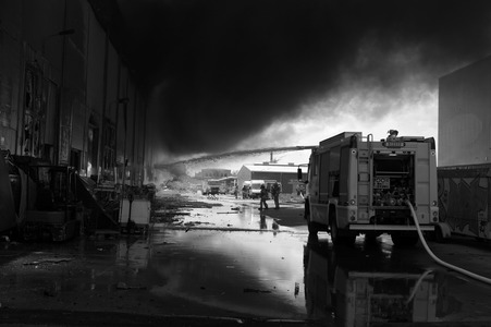 Feuerwehreinsatz bei Großbrand in Berlin-Lichtenberg