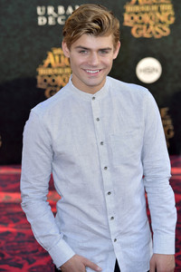 Filmpremiere 'Alice im Wunderland: Hinter den Spiegeln' in Los Angeles