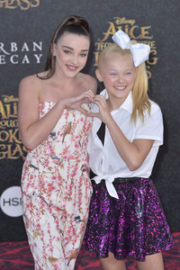 Filmpremiere 'Alice im Wunderland: Hinter den Spiegeln' in Los Angeles