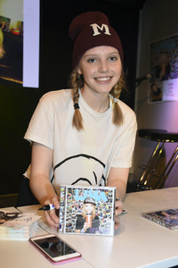 Lina präsentiert ihre CD in München