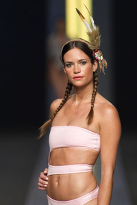 Vevas Fashion Show, Swimwear Fashion Week Moda Cálida 2016