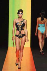 Hipertrofico Fashion Show, Swimwear Fashion Week Moda Cálida 2016