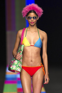 Agatha Ruiz de la Prada Fashion Show, Swimwear Fashion Week Moda Cálida 2016