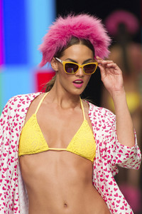 Agatha Ruiz de la Prada Fashion Show, Swimwear Fashion Week Moda Cálida 2016