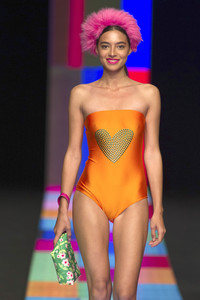 Agatha Ruiz de la Prada Fashion Show, Swimwear Fashion Week Moda Cálida 2016