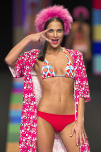 Agatha Ruiz de la Prada Fashion Show, Swimwear Fashion Week Moda Cálida 2016