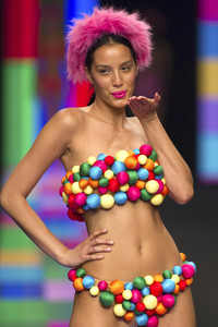 Agatha Ruiz de la Prada Fashion Show, Swimwear Fashion Week Moda Cálida 2016