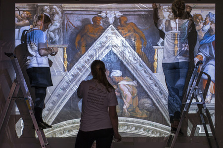 Ausstellungseröffnung 'Der andere Blick - Michelangelos Fresken in der Sixtinischen Kapelle' in Köln