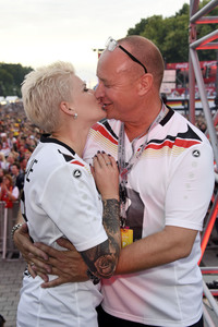 Fans beim UEFA-Fußball-Europameisterschaft 2016 Spiel Deutschland gegen Polen in Berlin