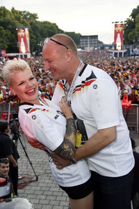 Fans beim UEFA-Fußball-Europameisterschaft 2016 Spiel Deutschland gegen Polen in Berlin