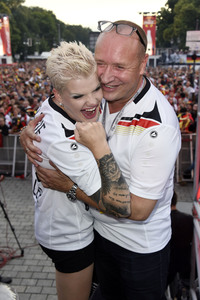 Fans beim UEFA-Fußball-Europameisterschaft 2016 Spiel Deutschland gegen Polen in Berlin
