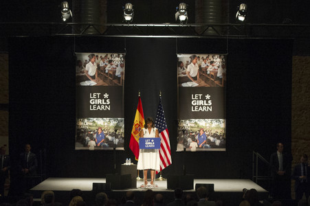 Präsentation der 'Let Girls Learn' Initiative in Madrid