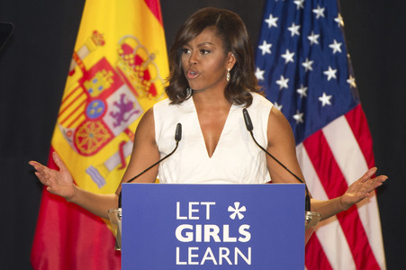 Präsentation der 'Let Girls Learn' Initiative in Madrid