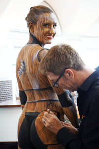 Holzgliederfigur / Human Artist Model Bodypainting