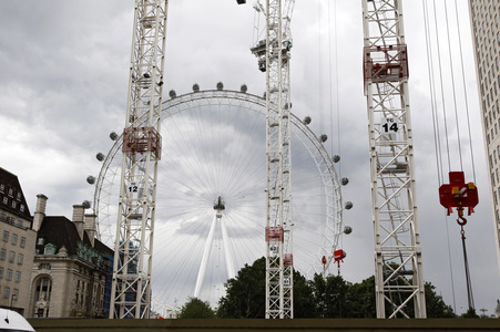 Sightseeing London