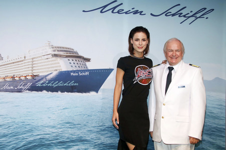 Pressekonferenz zur Taufe von 'Mein Schiff 5' in Kiel