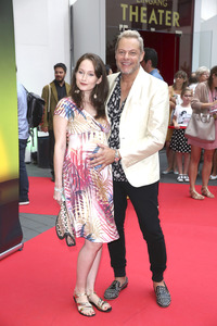 Premiere der Tanzshow 'Shadowland 2 - Neues aus dem Reich der Schatten' in Berlin