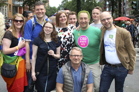 Parade zum Christopher Street Day 2016 in Hamburg