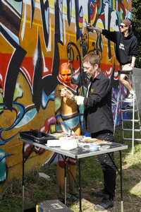 Graffitiwand / Graffiti Wall Bodypainting