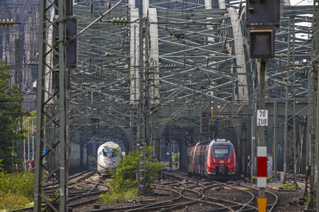 Symbolfoto Streckennetz Deutsche Bahn