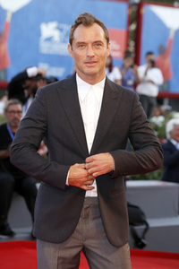 'Der junge Papst' Premiere, Biennale 2016