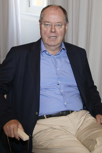 Lesung 'Helmut Schmidt. Der Weltkanzler' in Hamburg