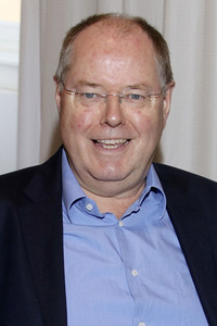 Lesung 'Helmut Schmidt. Der Weltkanzler' in Hamburg