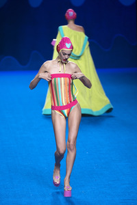 Agatha Ruiz de la Prada Fashion Show auf der Mercedes-Benz Fashion Week Madrid SS 2017