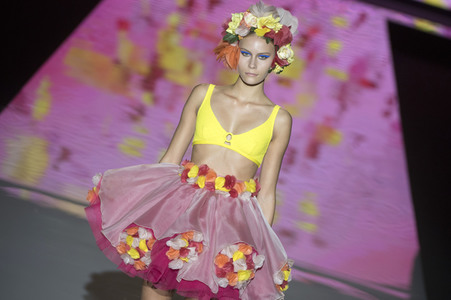 Andres Sarda Fashion Show auf der Mercedes-Benz Fashion Week Madrid SS17