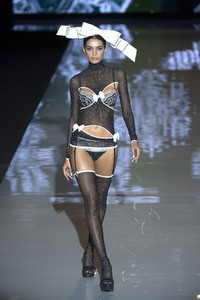 Andres Sarda Fashion Show auf der Mercedes-Benz Fashion Week Madrid SS17