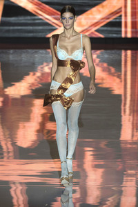Andres Sarda Fashion Show auf der Mercedes-Benz Fashion Week Madrid SS17