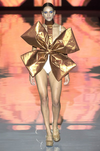 Andres Sarda Fashion Show auf der Mercedes-Benz Fashion Week Madrid SS17