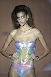 Dolores Cortés Fashion Show auf der Mercedes-Benz Fashion Week Madrid SS17