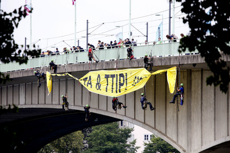 Demo gegen TTIP und Ceta in Köln