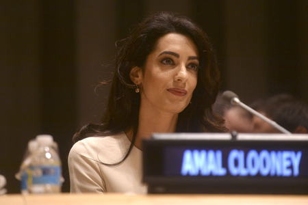 Amal Clooney bei der UN in New York