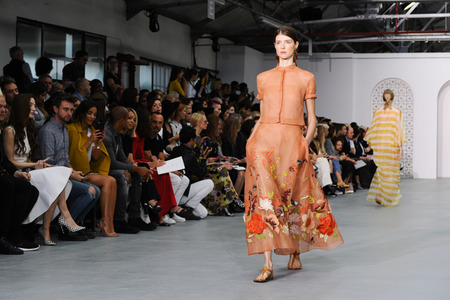 Jasper Conran Fashion Show auf der London Fashion Week SS17