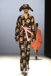 Maria Escoté Fashion Show auf der Mercedes-Benz Fashion Week Madrid SS17
