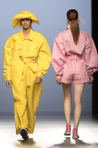 Maria Escoté Fashion Show auf der Mercedes-Benz Fashion Week Madrid SS17