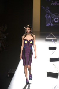 Maya Hansen Fashion Show auf der Mercedes-Benz Fashion Week Madrid SS17