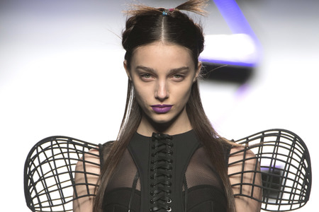 Maya Hansen Fashion Show auf der Mercedes-Benz Fashion Week Madrid SS17