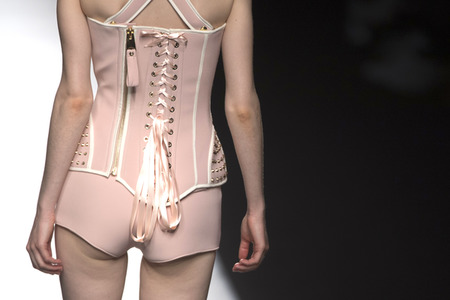 Maya Hansen Fashion Show auf der Mercedes-Benz Fashion Week Madrid SS17