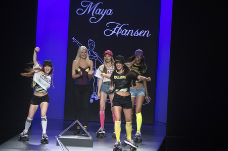 Maya Hansen Fashion Show auf der Mercedes-Benz Fashion Week Madrid SS17