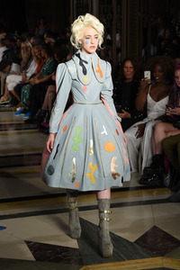 Pam Hogg Fashion Show auf der London Fashion Week SS17
