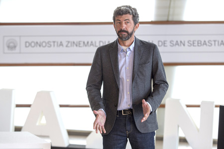 'El hombre de las mil caras' Photocall, San Sebastian Film Festival 2016