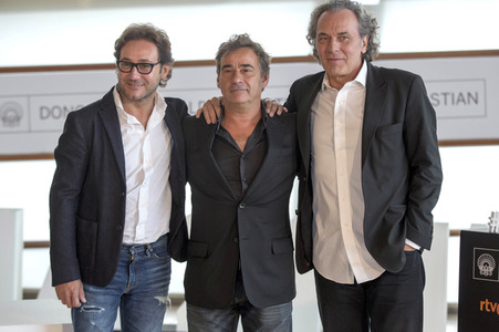 'El hombre de las mil caras' Photocall, San Sebastian Film Festival 2016