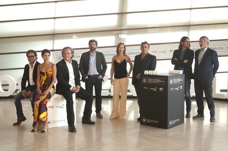 'El hombre de las mil caras' Photocall, San Sebastian Film Festival 2016