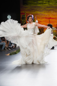Francis Montesinos Fashion Show auf der Mercedes-Benz Fashion Week Madrid SS17