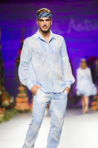 Francis Montesinos Fashion Show auf der Mercedes-Benz Fashion Week Madrid SS17